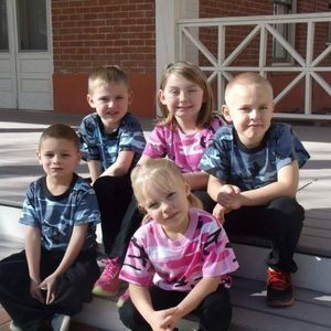 Meet your Posher, Lee anna